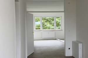 2-Zimmer-Wohnung mit Balkon in Kiel-Mettenhof – Helsinkistraße 54, 24109 Mettenhof, Kiel – Vorschaubild 3