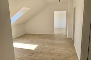 Neuwertige 2-Zimmer-Wohnung + großem Wohnflur mit Einbauküche in Berlin – Herbststraße 4, 13409 Reinickendorf (Ortsteil), Berlin – Vorschaubild 1