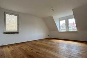 3-Zimmer Wohnung mit Balkon – Stuttgart – Vorschaubild 1