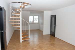 Dachgeschosswohnung über 2 Etagen mit Balkon und Parkett – 2 Bäder – Lohrstraße 26, 9113 Schloßchemnitz, Chemnitz – Vorschaubild 15