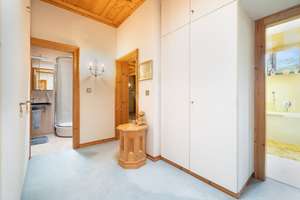 Penthouse in der Menterschwaige mit umlaufender Dachterrasse und ca. 230 m² Wohn-Nutzfläche – Die vollständige Adresse der Immobilie erhältst du vom Anbieter., 81545 Harlaching, München – Vorschaubild 8
