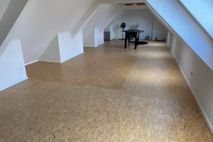 „Kernsanierte Hofreite mit Garten im historischen Ortskern von Wiesbaden-Nordenstadt – Die vollständige Adresse der Immobilie erhältst du vom Anbieter., 65205 Nordenstadt, Wiesbaden – Vorschaubild 23