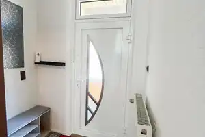 Freistehendes Einfamilienhaus auf Zweifrontengrundstück mit vielseitigen Nutzungsmöglichkeiten – Heinsberg (Kreis) – Vorschaubild 4