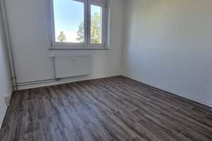 3-Zimmer-Wohnung mit neuem Bad – Garbsener Str. 12, 39218 Schönebeck (Elbe) – Vorschaubild 6