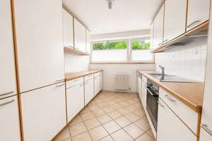 erstklassig geschnittene 3-4 Zimmer-Wohnung (Split-Level) mit eigener Gartenfläche in Sackgassenlage – Die vollständige Adresse der Immobilie erhältst du vom Anbieter., 22399 Poppenbüttel, Hamburg – Vorschaubild 7