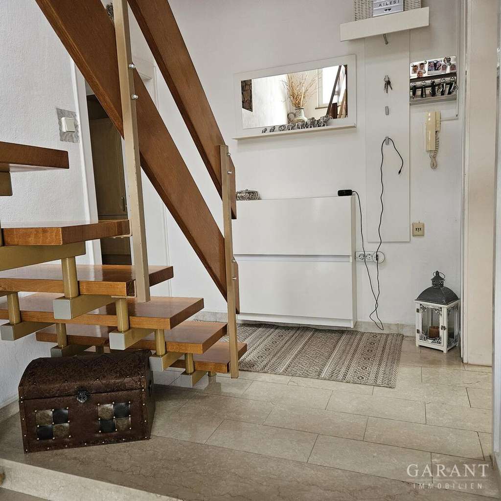 Immobilie in Edenkoben - * Gepflegtes Einfamilienhaus im Herzen von Edenkoben * - Bild 2