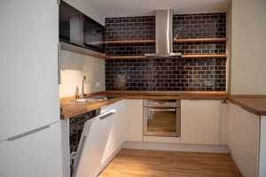 Stilvolle 2-Zimmer-Altbauwohnung in der Regensburger Altstadt – Wohnen mit Geschichte und Komfort – Regensburg – Vorschaubild 6