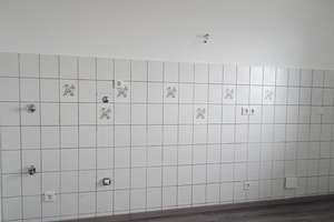 Frisch renovierte 4 Zimmer Wohnung in Siegen sucht nette Mieter – Ypernstr. 190, 57072 Siegen, Siegen – Vorschaubild 2
