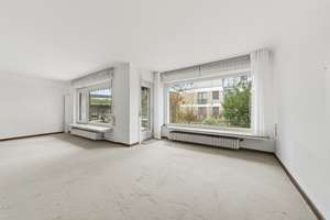 Ansprechendes & solides Ein- bis Zweifamilienhaus auf einem Eckgrundstück in bester Lage – Die vollständige Adresse der Immobilie erhältst du vom Anbieter., 30559 Kirchrode, Hannover – Vorschaubild 5