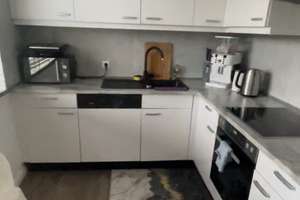 Möblierte 4-Zimmer-Wohnung mit Garage in Hannover-Misburg