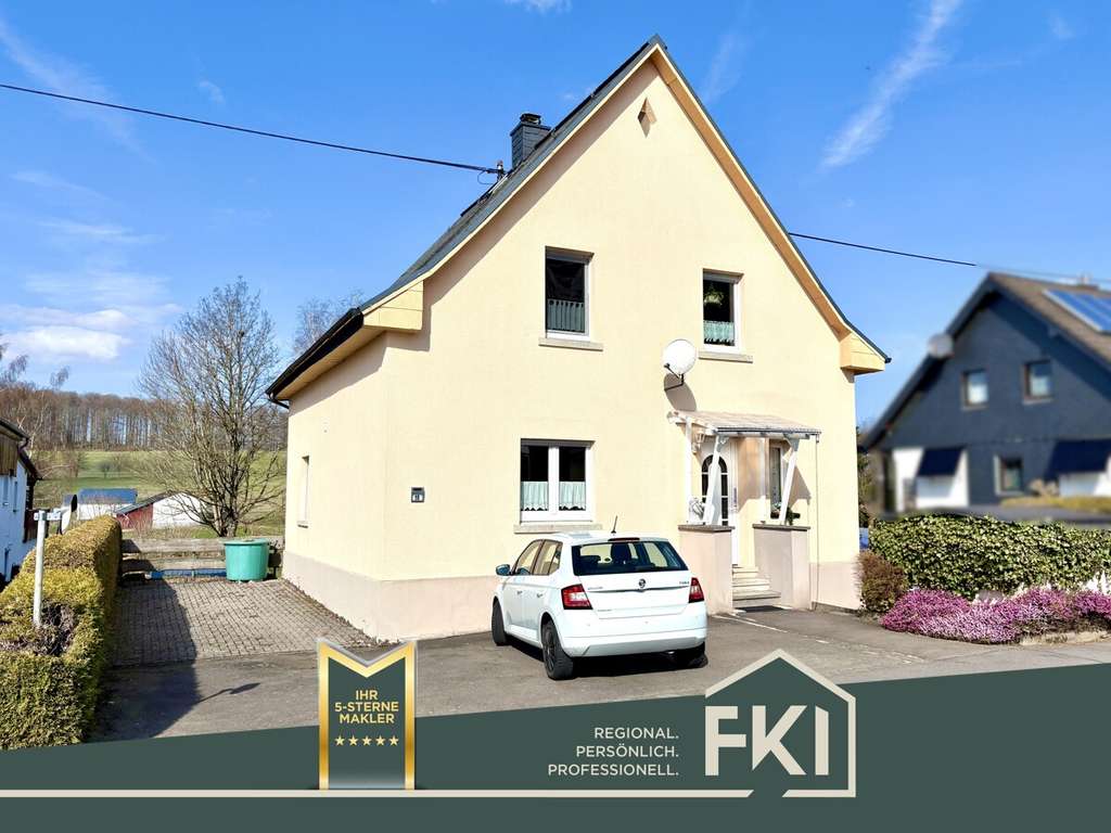Immobilie in Oberroßbach - **Modernisiertes Einfamilienhaus mit großem Garten und toller Aussicht in Oberroßbach** - Bild 0