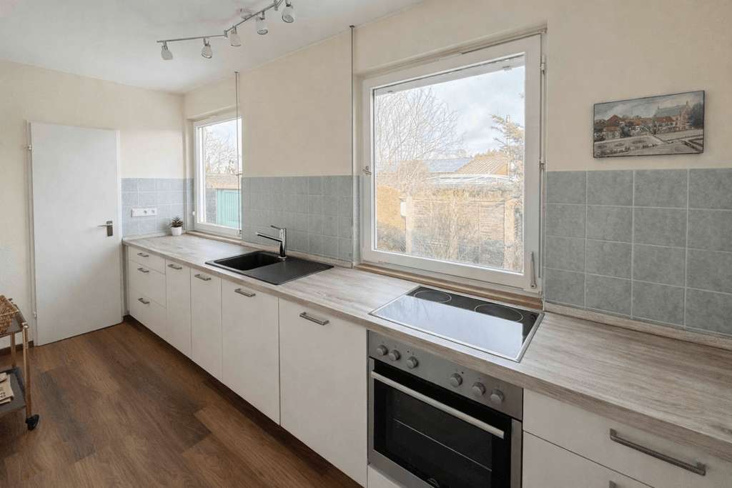 Immobilie in Pyrbaum - Wohnen auf einer Ebene – gepflegtes EFH mit Garten & sofort bezugsfrei! - Bild 3