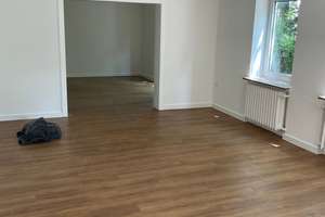 Leben im Grünen - Reiheneinfamilienhaus mit tollem Vorgarten, am Stadtrand von Paderborn – Husarenstraße 31, 33104 Schloß Neuhaus, Paderborn – Vorschaubild 4