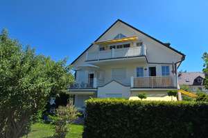 Untermenzing/Allach: ***Exklusive Dachetage mit sonniger Westterrasse in kleinem Wohnesemble***