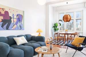 Blick aufs Maybachufer: Wunderschöner 2 Zimmer Altbau, 4. OG, Ost-Loggia, Erker, Wasserblick – Maybachufer 47, 12045 Neukölln (Ortsteil), Berlin – Vorschaubild 4