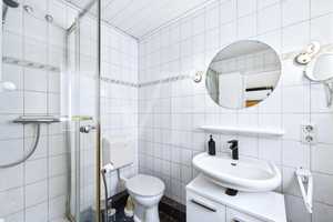 Kleines Meer - Ferien- oder Wohnhaus mit eigener Steganlage – Emden – Vorschaubild 3