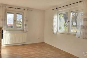 ** Viel Haus fürs Geld **  Freistehendes Einfamilienhaus mit großem Grundstück – Die vollständige Adresse der Immobilie erhältst du vom Anbieter., 89547 Gerstetten – Vorschaubild 2