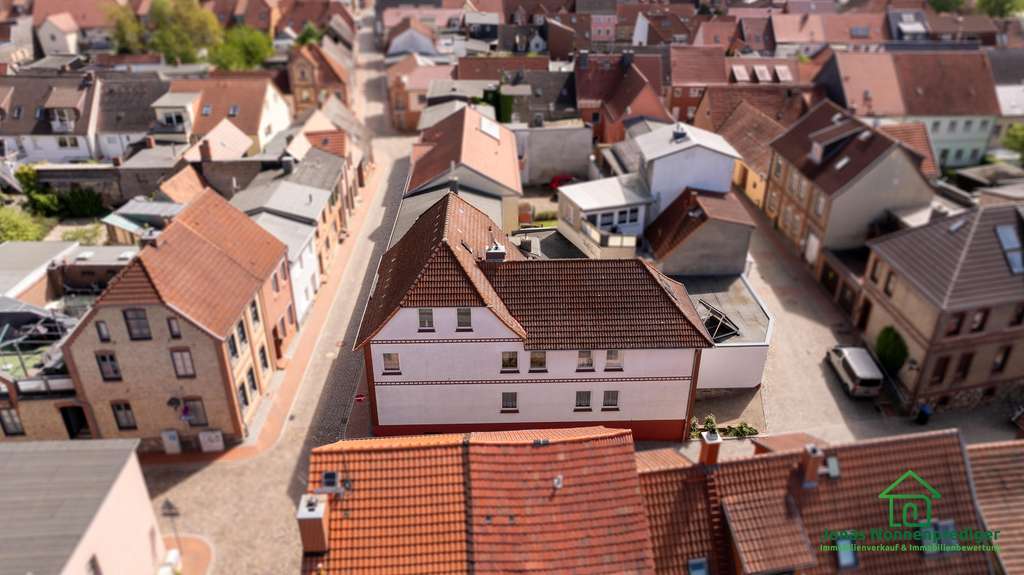 Immobilie in Sternberg - Mehrfamilienhaus zur Selbstnutzung oder Kapitalanlage - für den Käufer provisionsfrei - Bild 0
