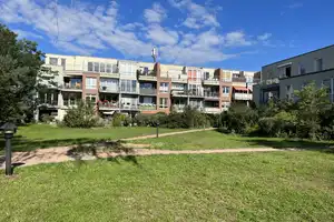 Property thumbnail 11