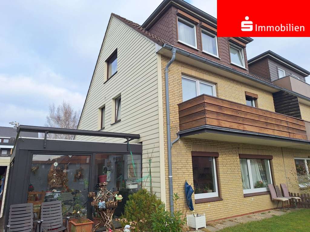 Immobilie in Büsum - Ob Eigenheim oder 3 Ferienwohnungen, hier ist alles möglich - Bild 0