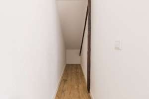 Stilvolles Wohnen auf ca. 50m² – 2-Zimmer-Dachgeschosswohnung in Leipzig – Die vollständige Adresse der Immobilie erhältst du vom Anbieter., 4299 Stötteritz, Leipzig – Vorschaubild 10