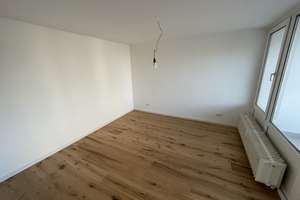 Frisch sanierte 4-Zimmer Wohnung in KA Weststadt mit Balkon – Kriegsstraße 191, 76135 Weststadt, Karlsruhe – Vorschaubild 14