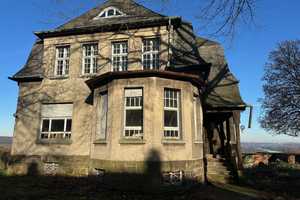 Historische Villa mit traumhaftem Blick auf das Ruhrtal und dem Kemnader Stausee – Sprockhöveler Straße 29, 45527 Ennepe-Ruhr-Kreis – Vorschaubild 1