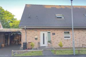 Neuwertige Doppelhaushälfte mit Garten, Carport & Einbauküche in Lübeck-St. Gertrud – Am Rund 14, 23566 Sankt Gertrud, Lübeck – Vorschaubild 4