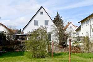 Charmantes Einfamilienhaus mit Ausbau- und weiterem Bebauungspotenzial in angenehmer Wohnlage – Darmstadt-Dieburg (Kreis) – Vorschaubild 1