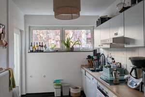 Gepflegte Wohnung mit zwei Zimmern sowie Balkon und EBK in Heidelberg Weststadt – Die vollständige Adresse der Immobilie erhältst du vom Anbieter., 69115 Weststadt, Heidelberg – Vorschaubild 7
