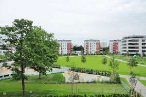 Absolut ruhige und helle 2 Zimmer-Wohnung direkt am Park in Wohnanlage "Parkside Leopold"
