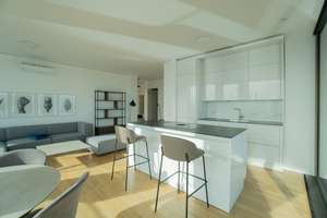 Exklusiv möblierte 3-Zimmer-Designwohnung im Grandaire mit Balkon und Weitblick – Die vollständige Adresse der Immobilie erhältst du vom Anbieter., 10179 Mitte (Ortsteil), Berlin – Vorschaubild 4