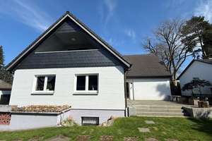 Saniertes Haus mit Einliegerwohnung – Die vollständige Adresse der Immobilie erhältst du vom Anbieter., 22949 Ammersbek – Vorschaubild 3
