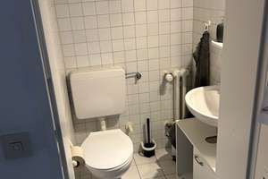 Alltagstaugliche 4-Zimmer-Wohnung mit Balkon in Bielefeld – Alfred-Bozi-Straße 18, 33602 Mitte, Bielefeld – Vorschaubild 6