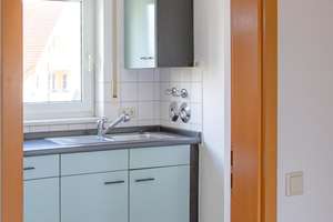 Zuhause ankommen in Rielasingen! Helle 2 Zimmerwohnung mit großem Balkon und Stellplatz – Die vollständige Adresse der Immobilie erhältst du vom Anbieter., 78239 Rielasingen-Worblingen – Vorschaubild 7