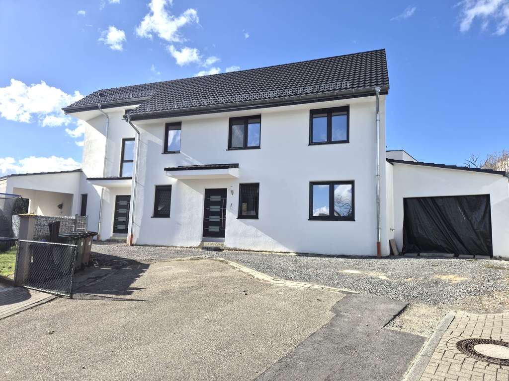 Immobilie in Helmstadt-Bargen - Festpreis! Repräsentatives Einfamilienhaus mit Einliegerwohnung, Dachstudio, Dachterrasse - Bild 0