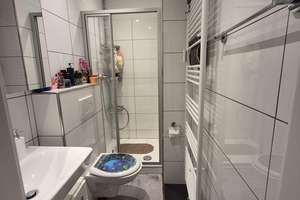 4,5 Zimmer Maisonette Wohnung 2. OG, neues Bad, ruhige Lage – Neumeyerstr. 5, 42853 Stadtpark, Remscheid – Vorschaubild 3