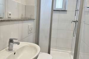 Helle 3-Zimmer Erdgeschosswohnung mit großzügiger Terrasse in Düsseldorf-Rath – Oberrather Straße 38, 40472 Rath, Düsseldorf – Vorschaubild 10