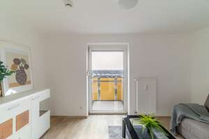 *Provisionsfrei* TOP renovierte 3 ZKB, ca. 72 qm, 2 Balkone, EBK, 10.OG mit toller Aussicht, IN-Nord – Goethestraße 140, 85055 Nordost, Ingolstadt – Vorschaubild 12