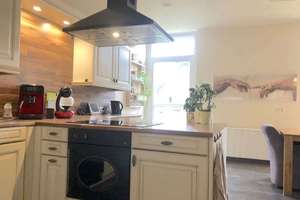 MASSIVES HAUS IN ZENTRALER LAGE! ++ TOP AUSSTATTUNG! ++ NEUE PHOTOVOLTAIK ANLAGE ++ – Die vollständige Adresse der Immobilie erhältst du vom Anbieter., 47533 Kleve – Vorschaubild 3