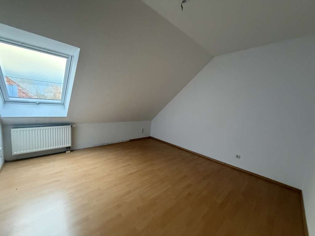 Immobilie in Taucha - Leerstehende & gepflegte 2-Zimmer-Wohnung – ideal für Kapitalanleger oder Eigennutzer! - Bild 3