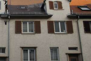 Charmantes Reihenhaus mit 7 Zimmern und 2 TG-stellplätzen in Stuttgart-Bad Cannstatt, Privatverkauf