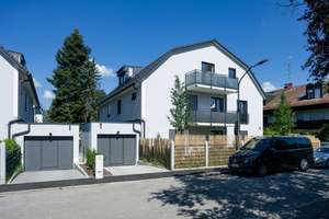 Lichtdurchfluteter Luxus im Dachgeschoss: Großzügiges 3-Zimmer-Penthouse - sofort beziehbar! – Die vollständige Adresse der Immobilie erhältst du vom Anbieter., 81739 Waldperlach, München – Vorschaubild 2