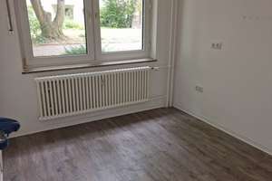 Auf gute Nachbarschaft: 2-Zimmer-Wohnung mit Mietergarten – Offenbachstr. 21, 53173 Rüngsdorf, Bonn – Vorschaubild 3