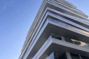 Skylineblick im FIFTYNINE by Hadi Teherani – Am Strandkai 4, 20457 HafenCity, Hamburg – Vorschaubild 8