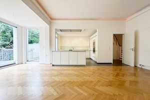 EP ESTATE - TownhouseLiebe mit Terrasse und Garten in Köln / Braunsfeld – Köln – Vorschaubild 2