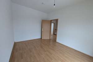 +++TOLLES REIHENMITTELHAUS+GARTEN+MODERNES BAD M. WANNE+GR. KÜCHE+TOLLES WOHNZIMMER++ – Feldrain 9, 4509 Delitzsch – Vorschaubild 14