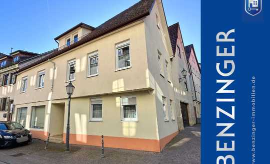 Vielseitiges Wohn- und Geschäftshaus in zentraler Lage