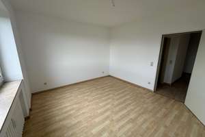 nur mit WBS : Helle  2 Zimmer Wohnung in Düsseldorf Vennhausen mit Fernblick über Düsseldorf – Zwickauer Straße 25, 40627 Vennhausen, Düsseldorf – Vorschaubild 8