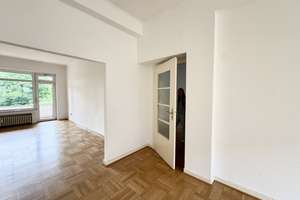 Großzügige 4-Zimmer-Wohnung mit Balkon und hohen Decken in Düsseltal – Brehmstraße 45, 40239 Düsseltal, Düsseldorf – Vorschaubild 3